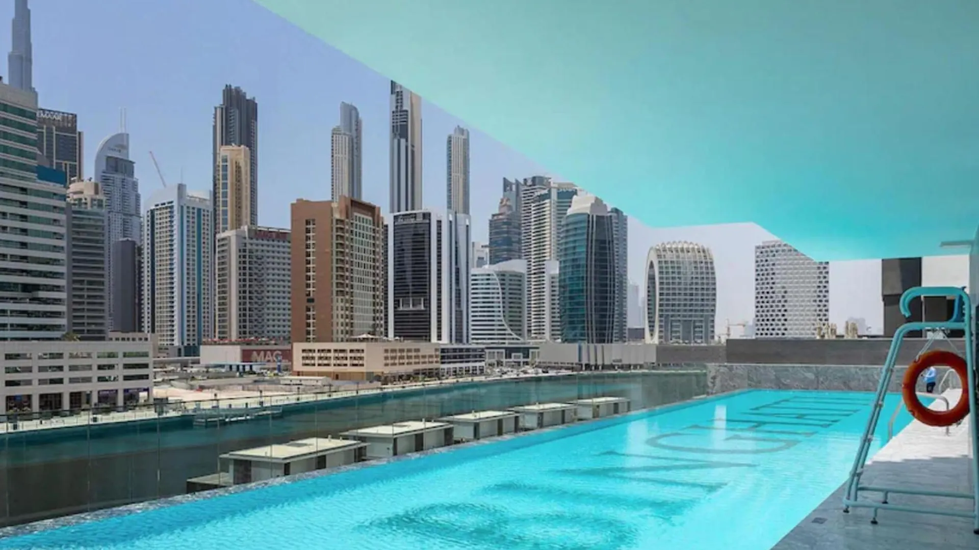 Contemporary Studio Apartment Dubai Business Bay!